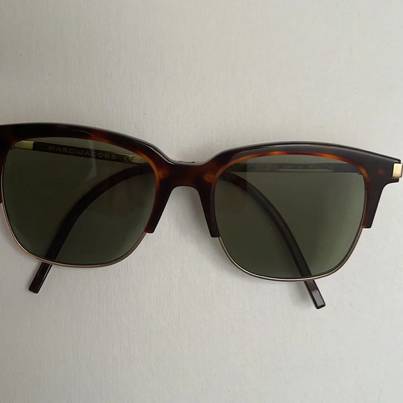Marc Jacobs Tortoise Sunglasses - Picture 10 of 11